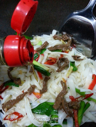 Cool Lamb Fried Noodle recipe