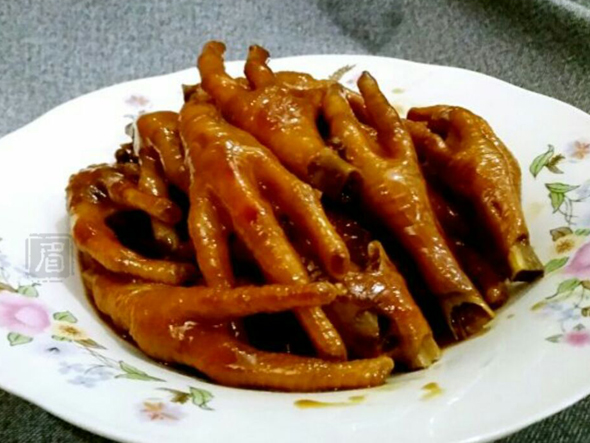 Marinated Chicken Feet & Quail Eggs recipe