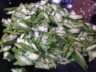 Fried Okra with Garlic Sauce recipe