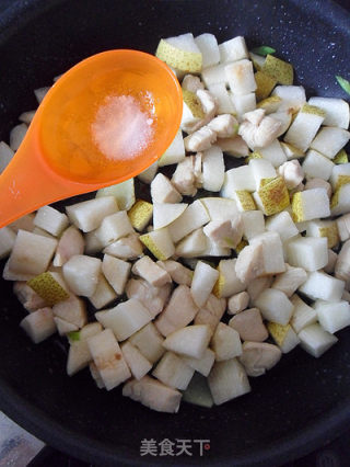 [winter Healthy Vegetables for Common People's Homes] Three Dings of Chicken Breast recipe