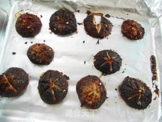 Roasted Shiitake Mushrooms with Black Pepper recipe