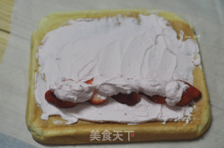 Strawberry Cake Roll recipe