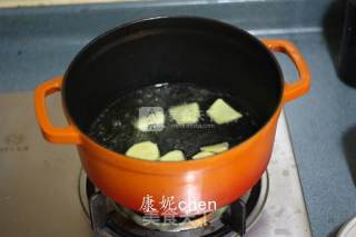 Stir-fried Chicken with Spicy Sauce recipe
