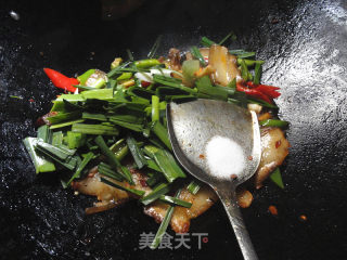 Spicy --- Twice-cooked Pork with Black Soy Sauce recipe