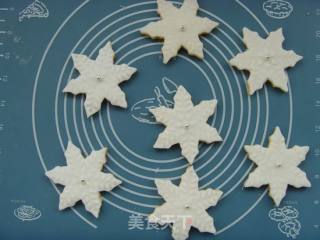 Elf of Winter---fondant Snowflake Cookies recipe