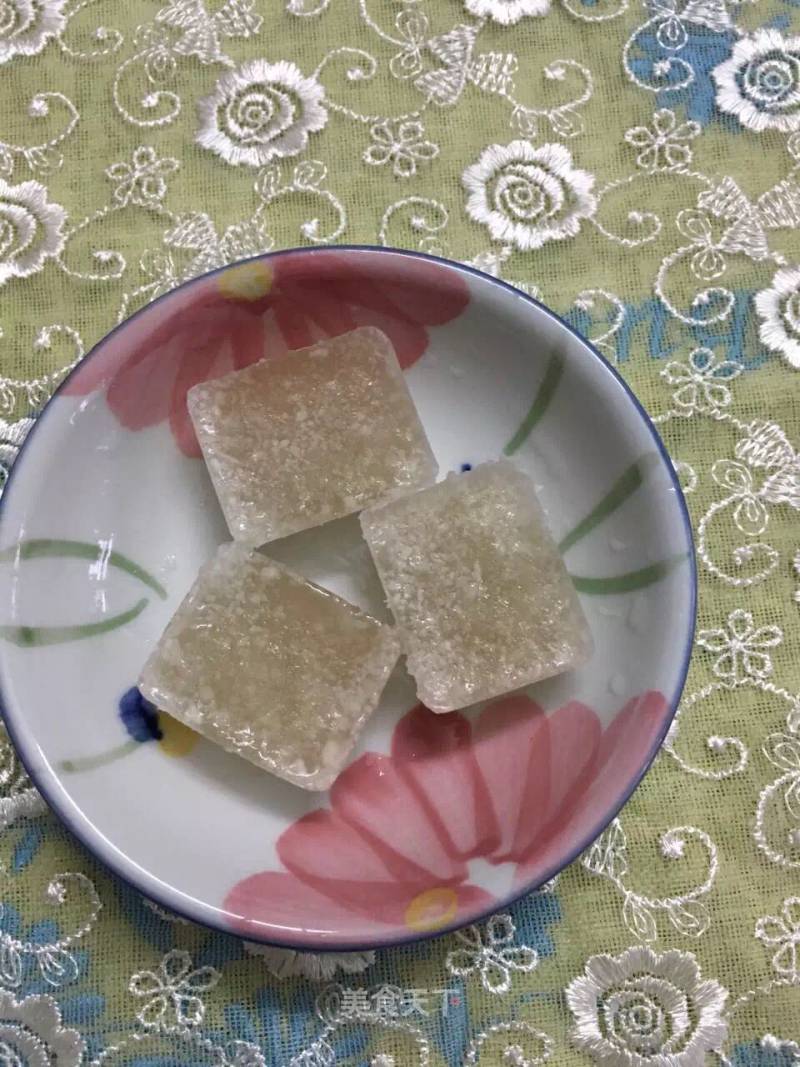 Shredded Coconut Milk Ice recipe