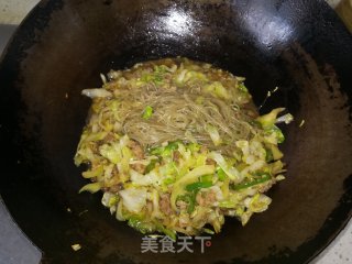 Stir-fried Vermicelli with Cabbage recipe