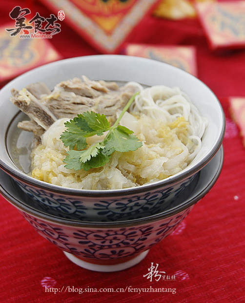 Sauerkraut Stewed Vermicelli recipe