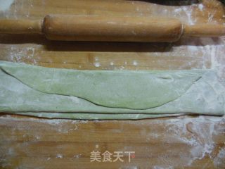 Hand-rolled Noodles with Spinach recipe