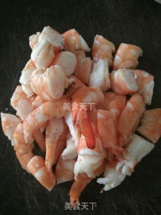 Stir-fried Shrimp Cubes with Soy Sauce recipe