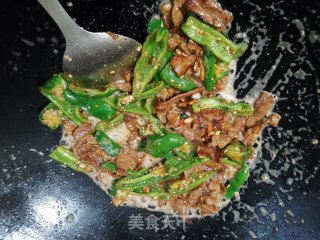 Stir-fried Pork with Green Pepper and Salted Egg recipe