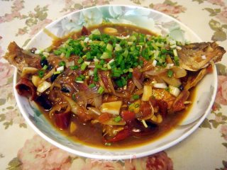 Braised Golden Back Red Silk Fish recipe