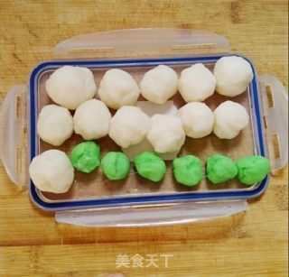 Yutu Colorful Snowy Mooncakes recipe