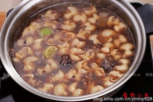 Fatty Sausage with Fungus recipe