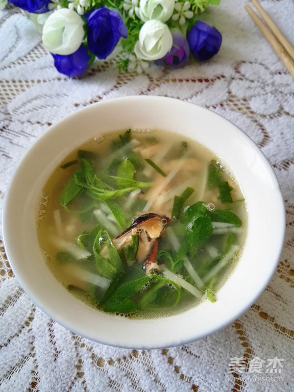Mussel Alfalfa Soup recipe