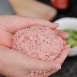 Steamed Lion Head recipe