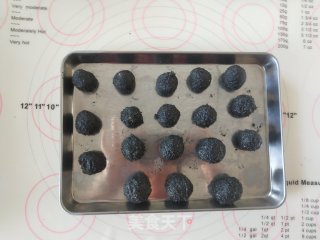 Marble Black Sesame Gnocchi recipe