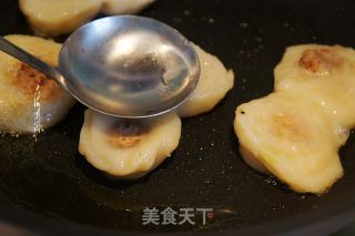 Pan-fried Glutinous Rice Noodle Sticky Bean Buns recipe