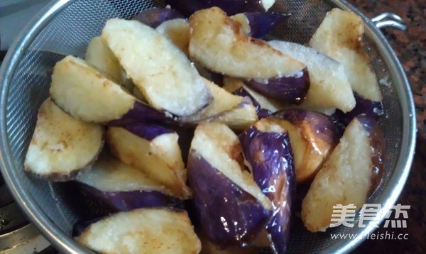 Fried Eggplant with Dace in Black Bean Sauce recipe