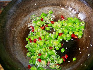 Xinlan Hand-made Private Kitchen [small Fried Hunan Bacon]-nirvana in The Suffering of Life recipe