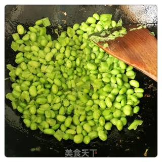 Stir-fried Edamame with Green Pepper recipe