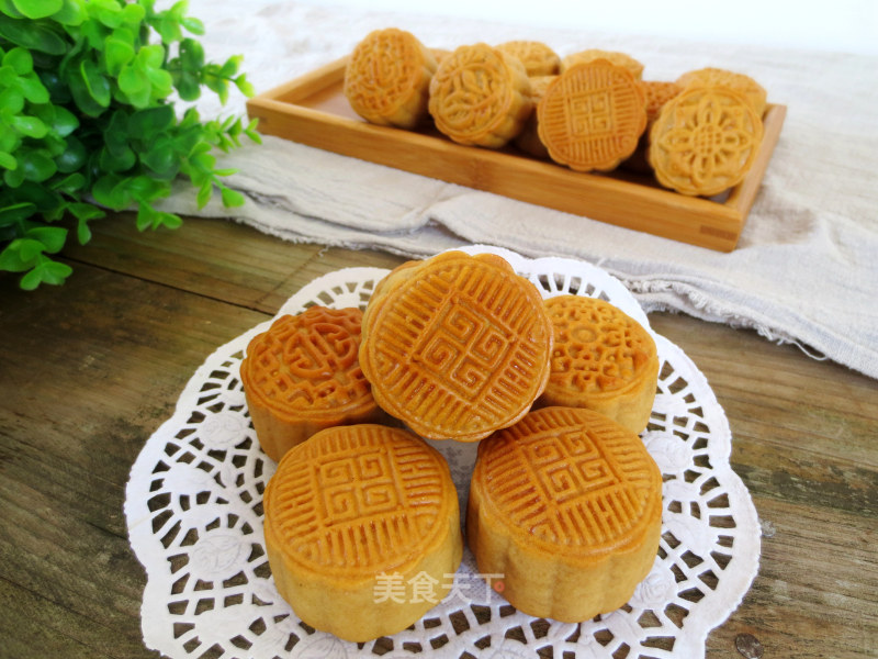 Coconut Cranberry Mooncakes recipe