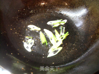 Vegetarian Stir-fried Celery and Dried Fragrant-quick Dish for Office Workers recipe