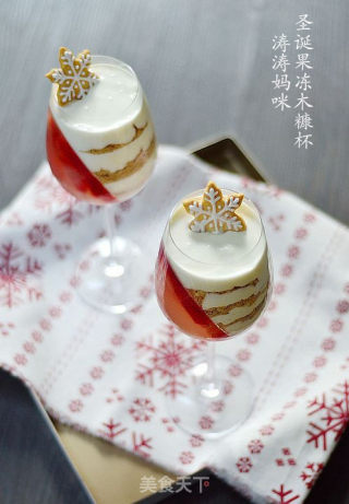 Christmas Jelly Sawdust Cup recipe