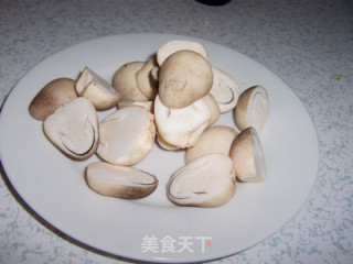 Straw Mushrooms in Oyster Sauce recipe