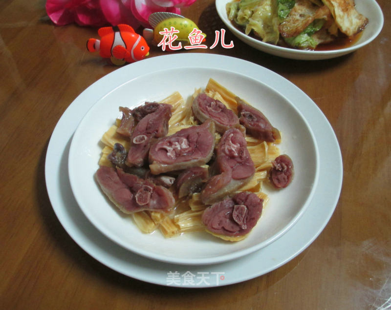 Steamed Yuba with Cured Duck Legs
