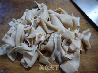 Stir-fried Goose Intestines with Chives and Chives recipe