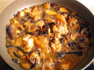 Chicken Stewed Hazel Mushroom recipe