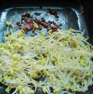 Stir-fried Bean Sprouts with Bean Paste recipe