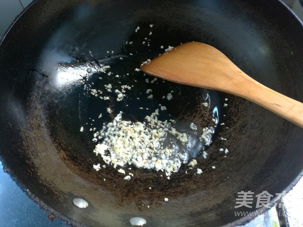 Garlic Chopped Pepper Lotus Root Slices recipe