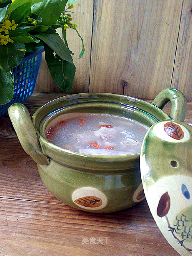 Fenchang, Gorgon and Wolfberry Soup recipe