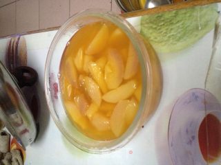 Homemade Canned Peaches recipe