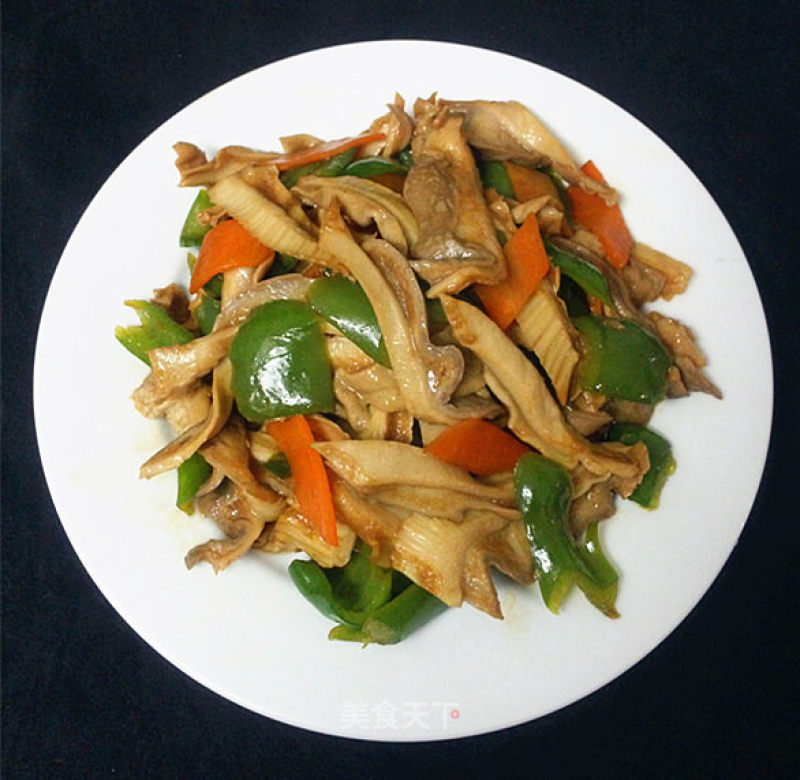 Stir-fried Belly Slices with Green Pepper recipe