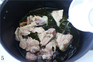 Trial Report of Joyoung Boiling Pressure Cooker 3 [kinked Seaweed Pork Ribs Soup] recipe