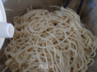 Hot Noodles with Sesame Paste recipe