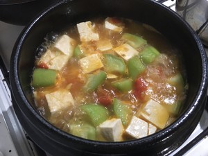 Nutrition Reduced Fat Tomato and Shrimp Slippery Tofu Soup recipe