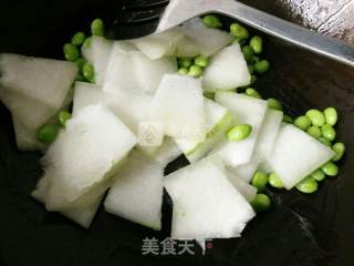 Fried Winter Melon with Edamame recipe