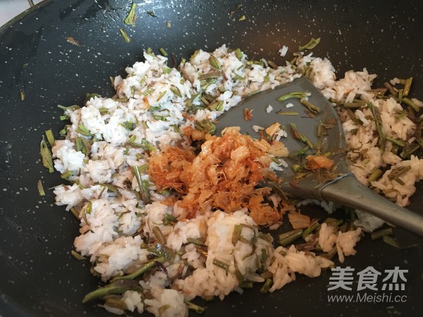 Fried Rice with Toon and Scallops recipe