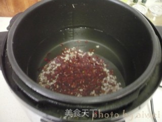 Coix Seed Red Bean Soup recipe