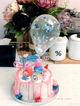 [little Pig Peppa Theme Birthday Cake] recipe