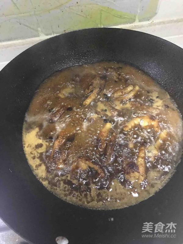 Steamed Chicken Feet in Black Bean Sauce recipe