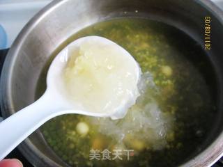 Tremella and Mung Bean Soup recipe