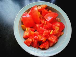 Tomato Sauce Noodle Leaves recipe