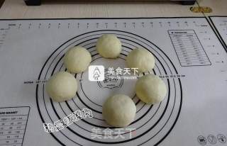 #aca烤明星大赛#——corn Sausage Meal Buns recipe