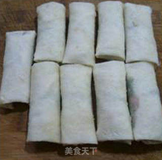 Celery Leaf Minced Pork Spring Rolls recipe