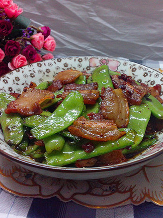 Stir-fried Pork Belly with Snow Peas recipe